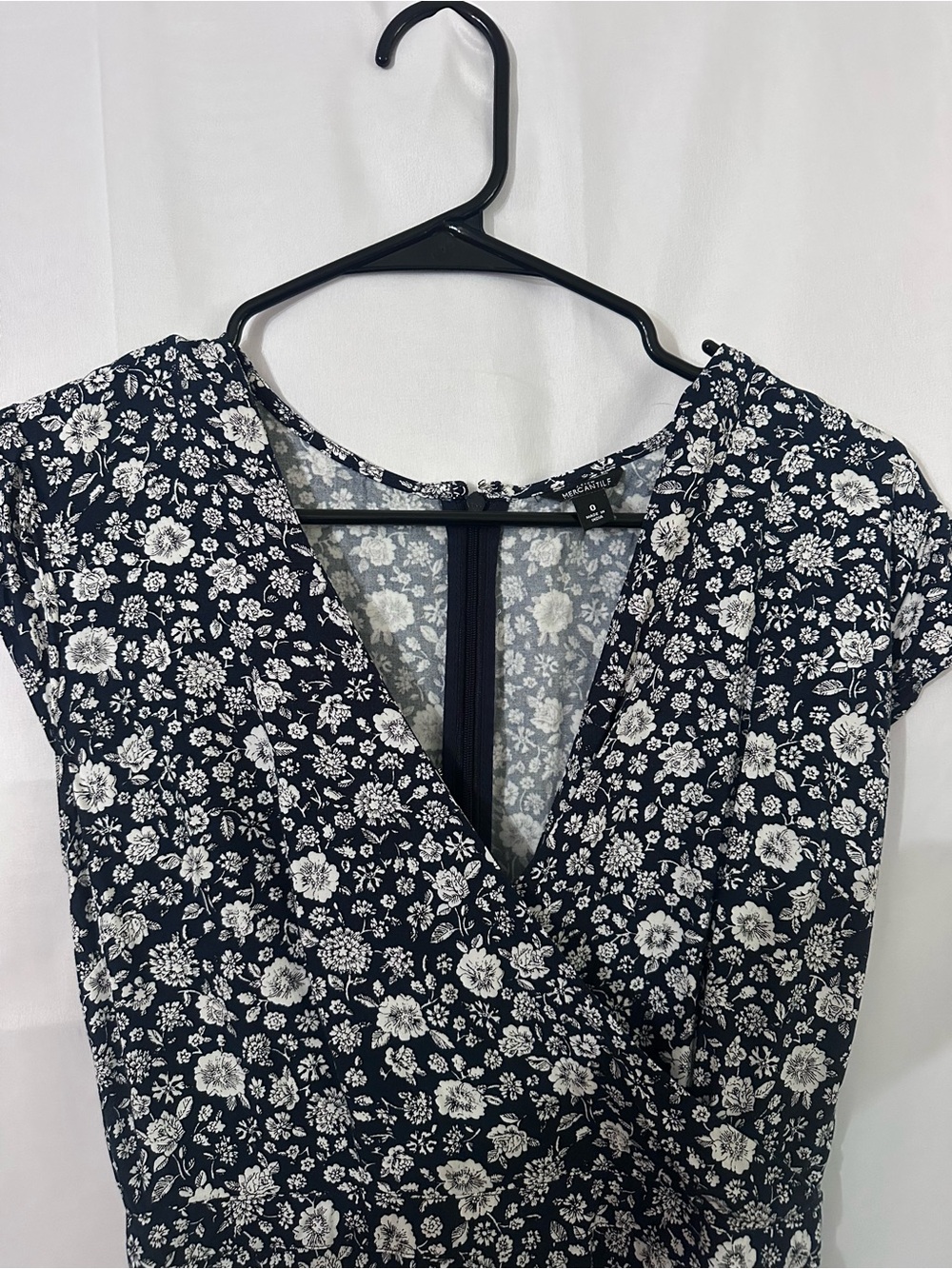 J.Crew Mercantile floral faux wrap dress - Picture 3 of 6